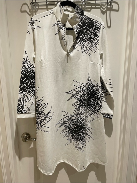 UCHUU Dresses & Skirts - Women’s White Dress with Black Abstract Print and Zip Neck